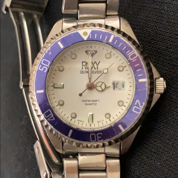 Roxy Quicksilver Diver Watch - Stainless Steel - Picture 7 of 8